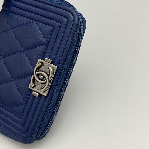 Chanel Lambskin leather Quilted Boy Zip Around Coin Purse Wallet Blue w/dust bag - Picture 11 of 16